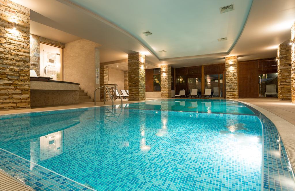 Green Wood Hotel & Spa Banszko Kültér fotó