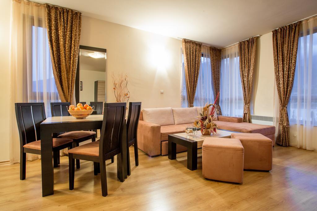 Green Wood Hotel & Spa Banszko Kültér fotó